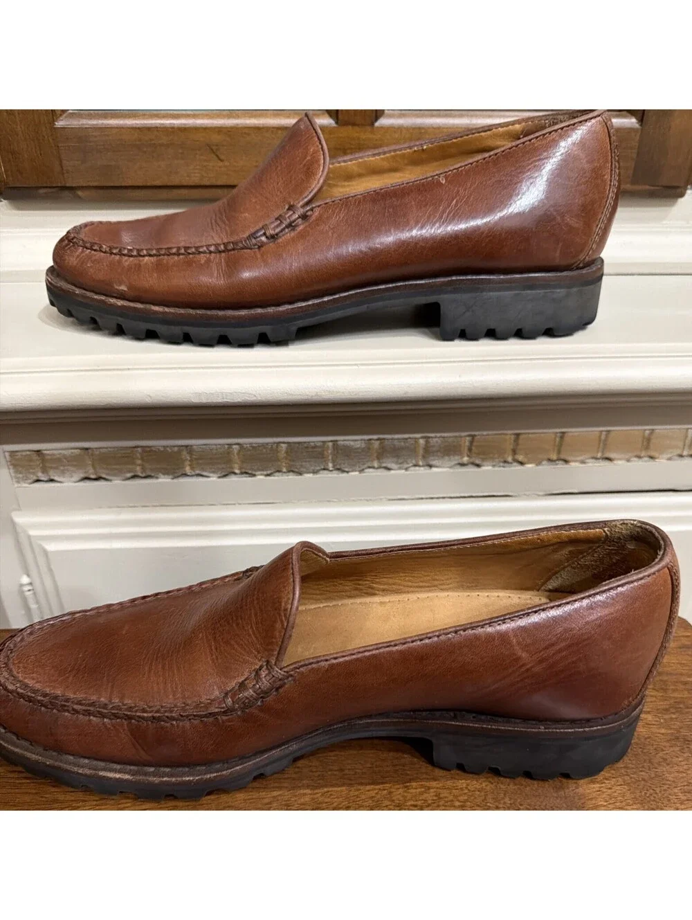 Vintage Cole Haan Women’s Brown Leather Venetian Loafers Size 8.5AA Narrow F6453